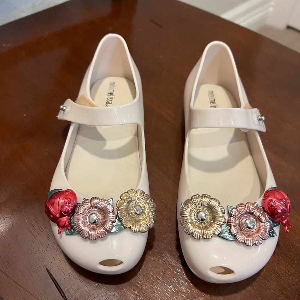 Mini Melissa, size 12